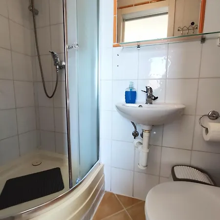 게스트하우스 Real Paradise 3*