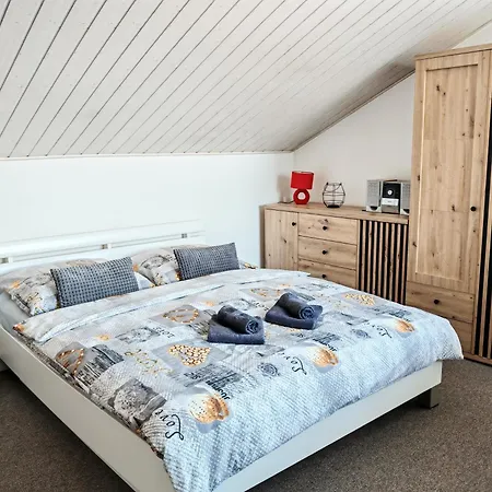 Real Paradise 게스트하우스 3*