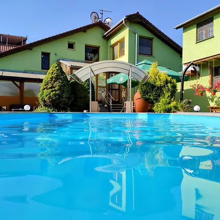 Real Paradise Smižany